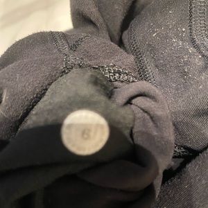 LULULEMON cropped leggings SIZE 6